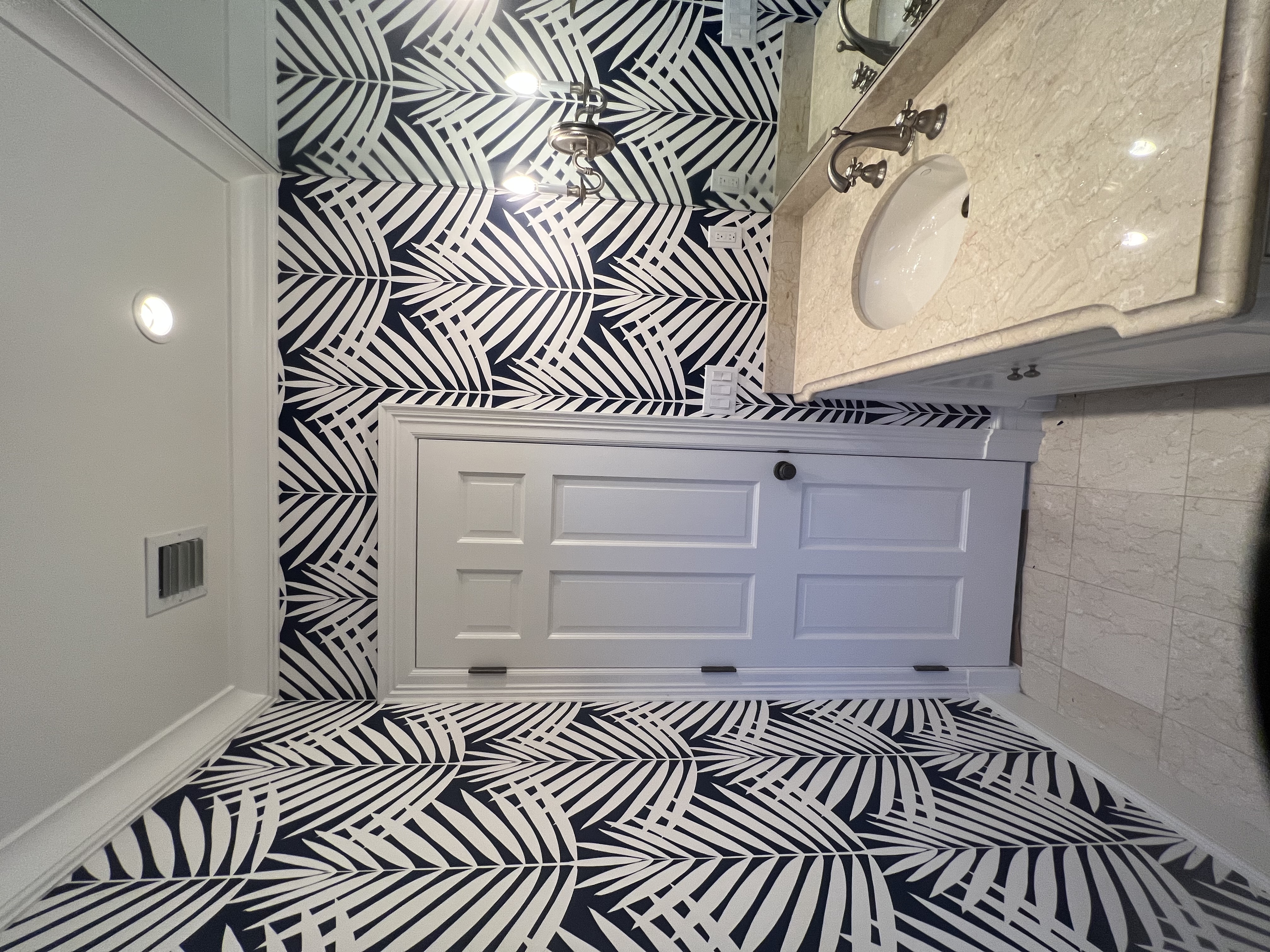 Bathroom wallpaper installation - Hollywood Lakes