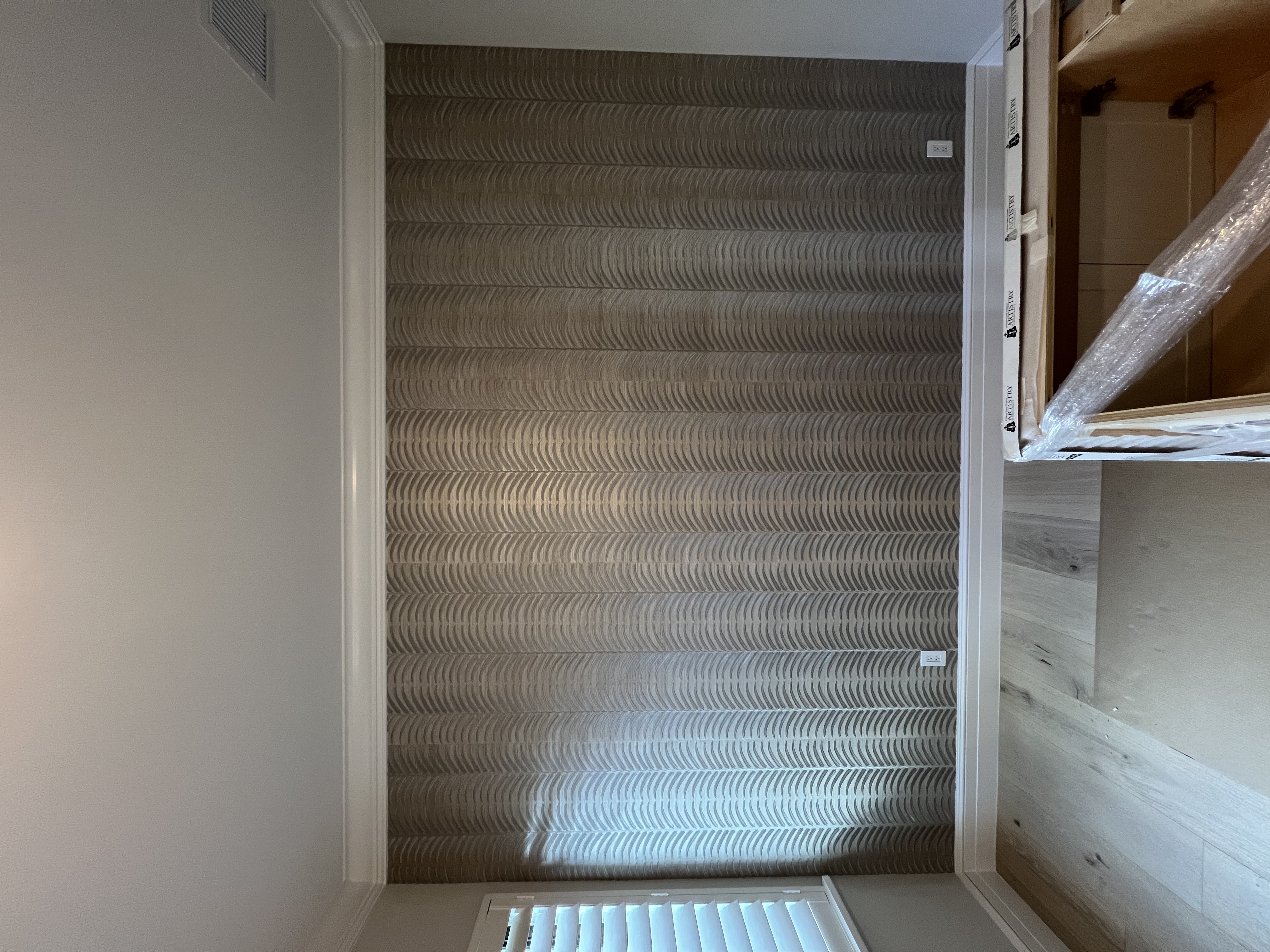 Bathroom vinyl wallpaper installation - Las Olas, Fort Lauderdale